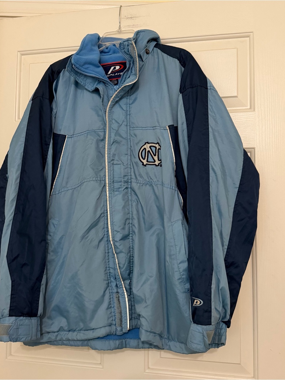 Vintage 90s Pro Player North Carolina Tar Heels UNC NCAA Jacket Adult Size Large